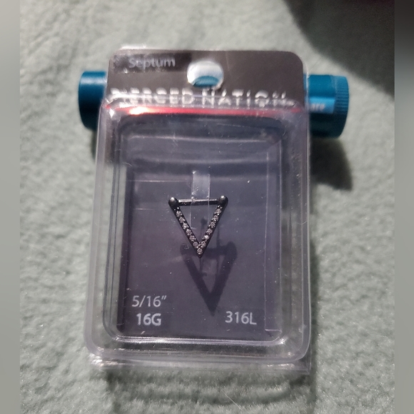 Septum Clicker Ring - Picture 1 of 2